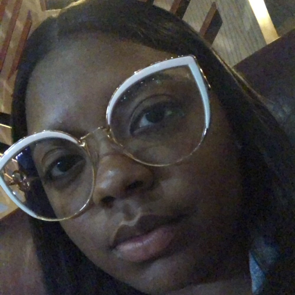 Meet your Posher, Breyanna